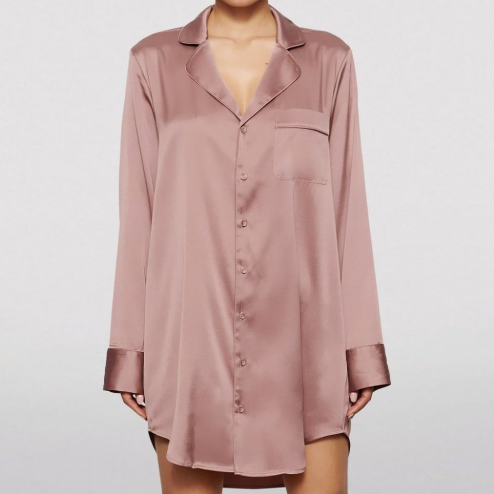 SKIMS Silk Button Up Night Dress in Rose M